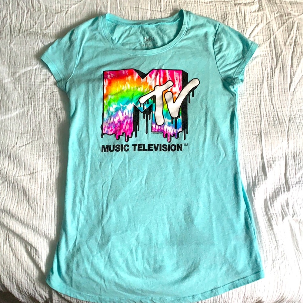 MTV Tee Shirt, large girls or small woman